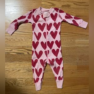 Hanna Andersson Baby Zip Sleeper in Organic Cotton 12-18mos Hearts